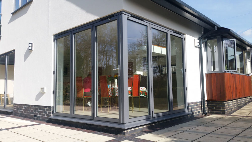 تفاوت شیشه سکوریت و شیشه معمولی